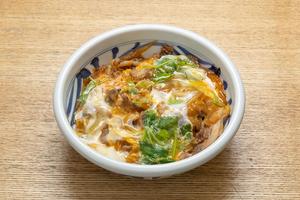 地鶏親子丼