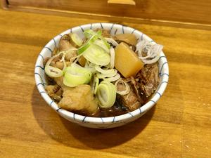 牛もつ煮込み
