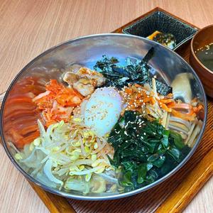 チキンキムチビビンバ