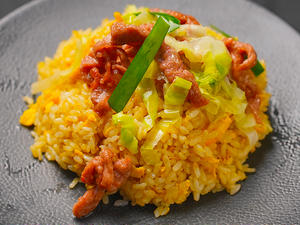 牛肉レタスチャーハン/牛肉生菜炒