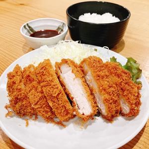 熟成ロースかつ定食【カツソース】