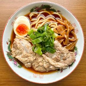 とろとろ豚軟骨中華そば