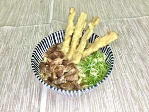 【お得】肉ごぼう天うどん