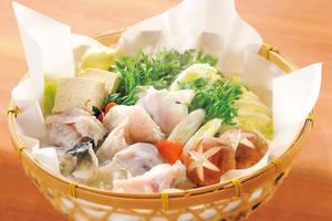 特大ぶつてっちり(ぶつ切りふぐのお鍋)
