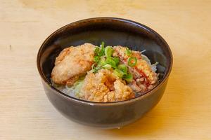 唐揚げ丼