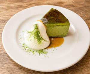 抹茶バスクチーズケーキ