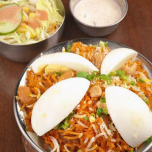 チキンビリヤニ(Chicken Biryani)