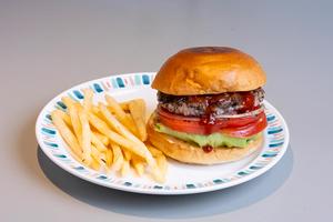 ベーシックバーガー