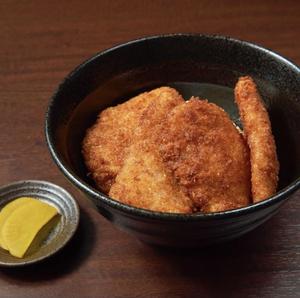 名物たれかつ丼(4枚)