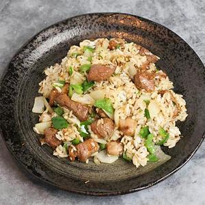 ラム肉入り炒飯(孜然羊肉炒)