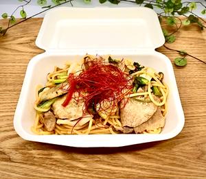 野菜と豚肉のゆず胡椒パスタ