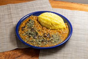 オヤマ鶏のスパイスキーマカレー