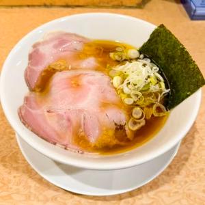 オレンジと貝ラーメン