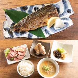 サバ塩焼き【豚汁/選べる一品/ごはんセット】