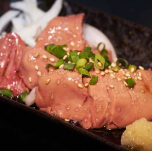【人気No.1】増量！鶏の白レバ刺/Sous-Vide Chicken Liver Sashimi