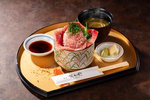 豊洲極上まぐろ丼