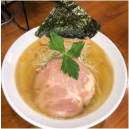 淡麗塩ラーメン