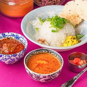 2種セット(サワーポークカレー/ギーエビカレー、3種副菜付き)