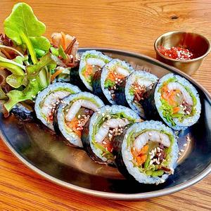 【豚肉と彩り野菜】サムギョプサルキンパ Samgyeopsal (korean pork belly) Gimbap