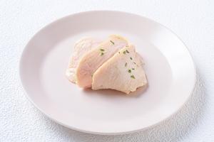 蒸し鶏肉