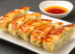 焼き餃子《餃子のたれ付き》