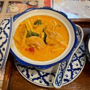 ケン・ペッ 鳥と竹の子カレー
