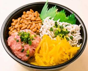 魚丼 なごみ丼 (135)
