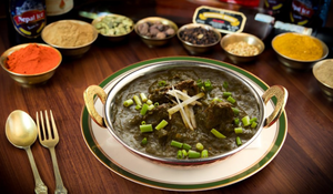 ほうれん草マトンカレー・Spinach Mutton Curry