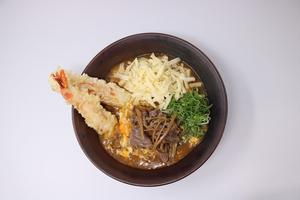 【当店人気No.2】極上の特製チーズカレー玉子とじうどん