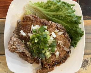 焼き鳥屋の油淋鶏