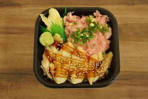 丼丸 穴子ネギトロ丼