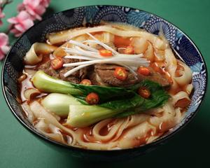 排骨刀削麺(ぱいこー)