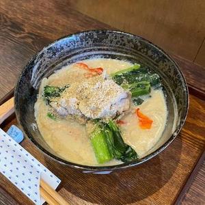白ごま豆乳うどん