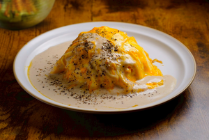 ポルチーニホワイトオムライス&ミニサラダ White sauce Omelet rice & mini salad