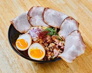 味玉チャーシュー油そば