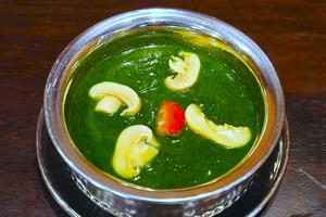 ほうれん草マッシュルームカレー/Sag Mushroom Curry