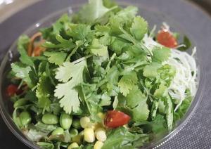 パクチーサラダ【Coriander salad)