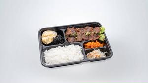 牛カルビ弁当Beef rib lunch box
