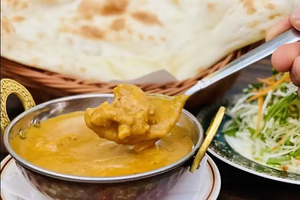 チキンカレー Chicken Curry