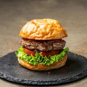 迷ったらこれ！定番モンキーズバーガー＆ポテトセット/Regular Burger Set