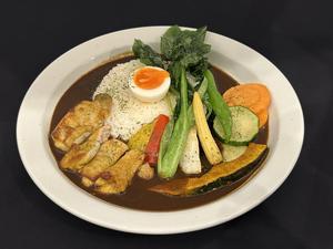 欧風黒バタータンドリーチキン彩り野菜カレー(シングル、ごはん350g)