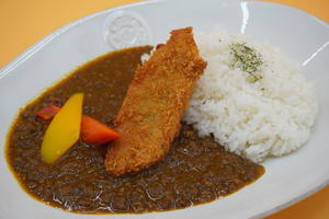 フィッシュフライ黒毛和牛カレー
