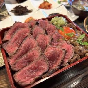 【当店人気No.1】肉盛りステーキ重