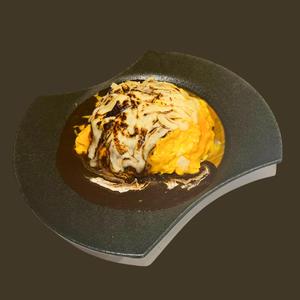 炙りチーズハヤシオムライスcheese Hayashi sauce Omelette rice