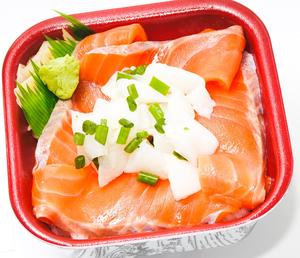 サーモンえんがわ丼