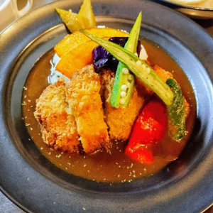王道チキンカツカレー Crispy ＆ Juicy Chicken Cutlet Curry