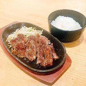 特選カルビ焼肉定食 (塩たれ)