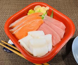 丼丸 三色丼