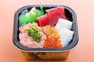 丼丸 うおがし丼