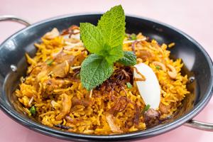 マトンビリヤニ+ヨーグルトサラダMuttonBiriyani+YogurtSalad